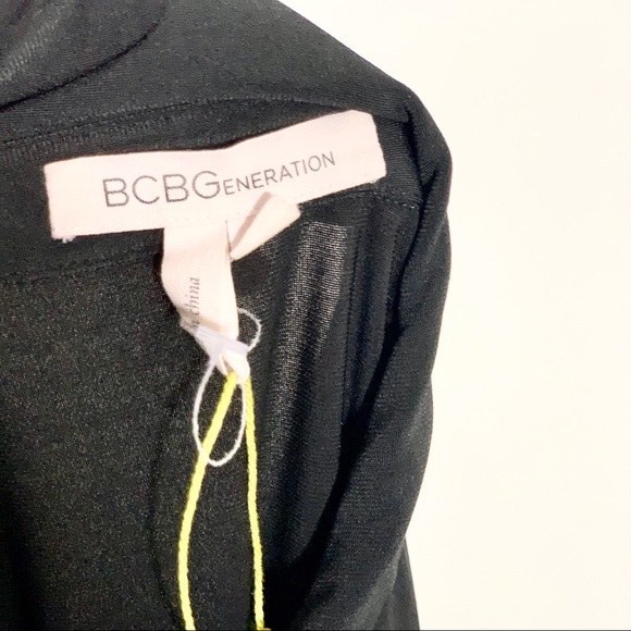 BCBGeneration Black Top - Large - Picture 2 of 5